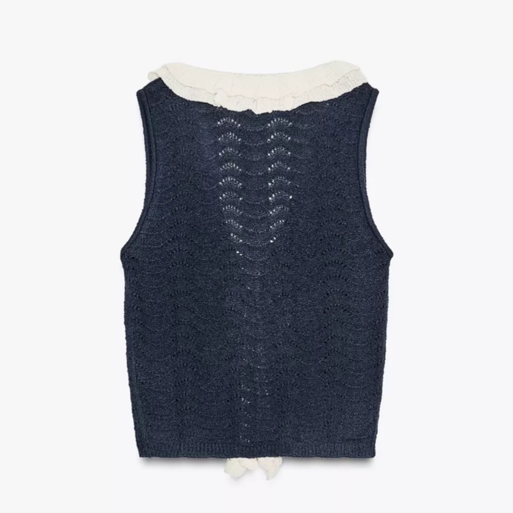 CONTRAST RUFFLE TOP - Picture 4 of 5